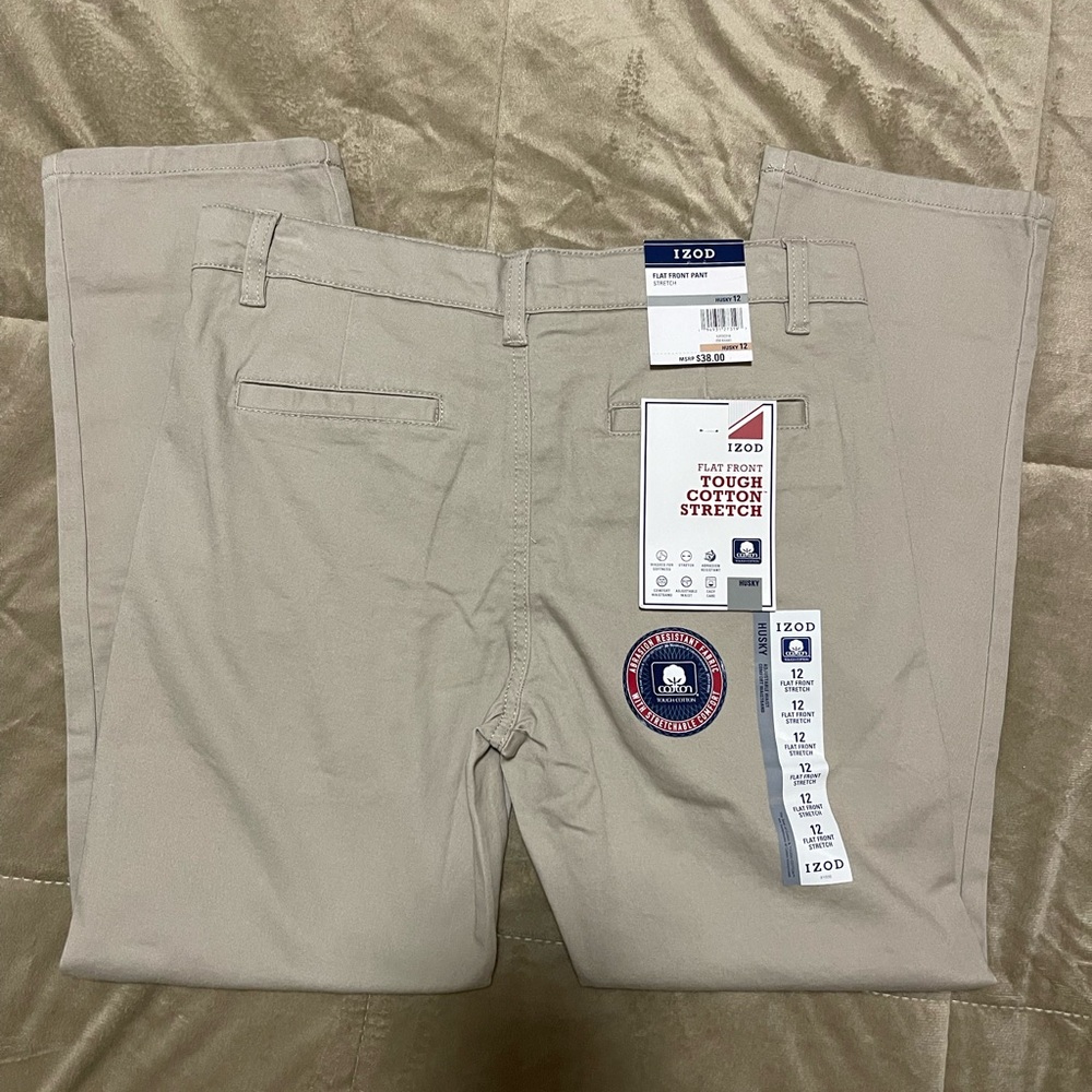 Izod Men's Classic Fit Beige Chinos